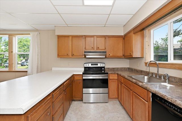 814 N 20th Street, Superior, WI 54880
