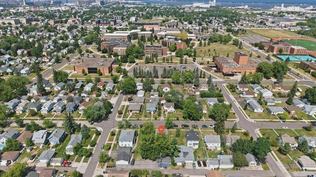 814 N 20th Street, Superior, WI 54880