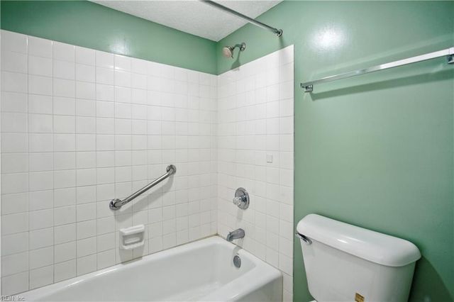 7501 River RD # 15G, Newport News, VA 23607