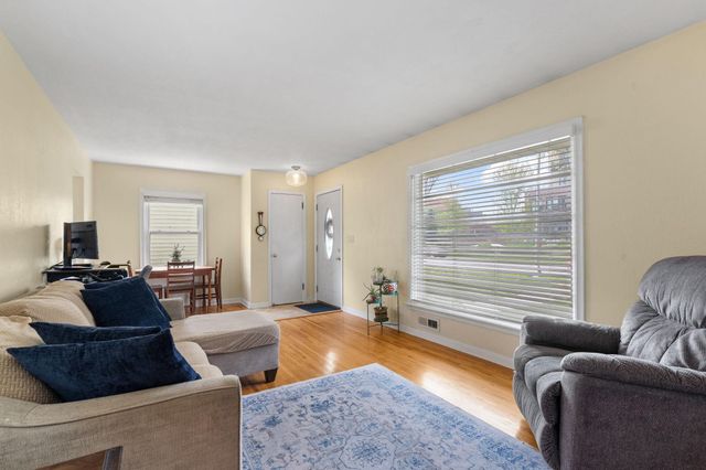 6713 Xerxes Avenue S, Richfield, MN 55423