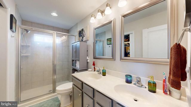 211 RAILROAD AVE, Harrington, DE 19952