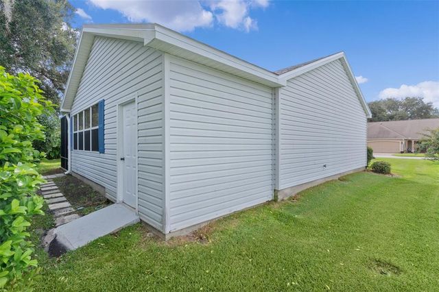 1003 DEL MAR DRIVE, Lady Lake, FL 32159