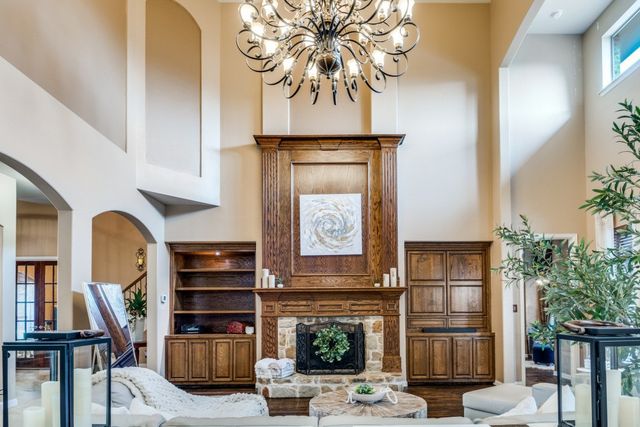 2810 Baker Street, Sachse, TX 75048