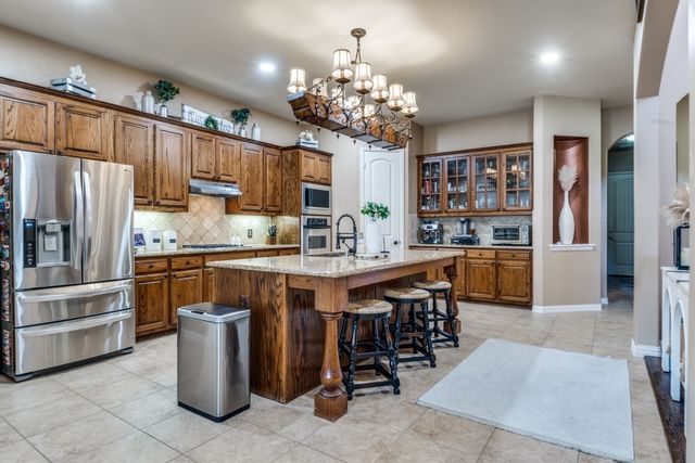 2810 Baker Street, Sachse, TX 75048