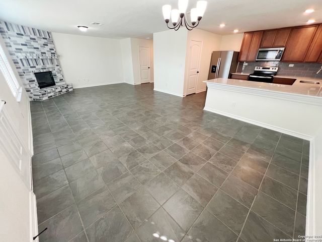 6014 FOSTER BND, San Antonio, TX 78244