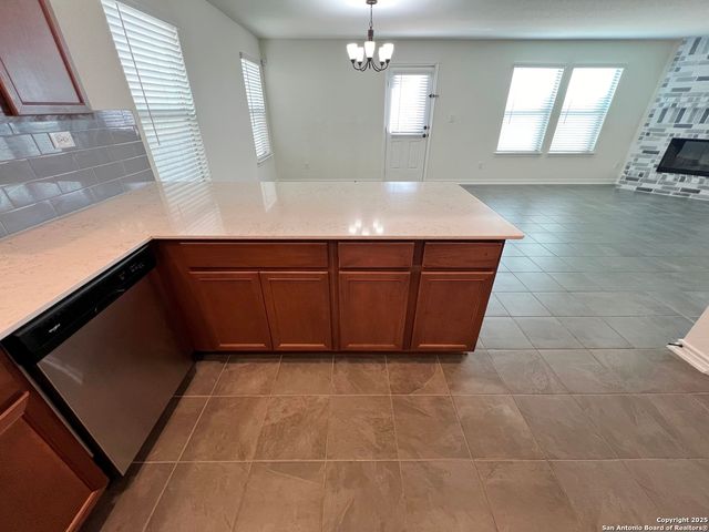 6014 FOSTER BND, San Antonio, TX 78244