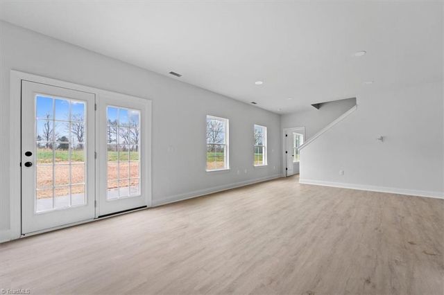 846 Deadmon Road, Mocksville, NC 27028