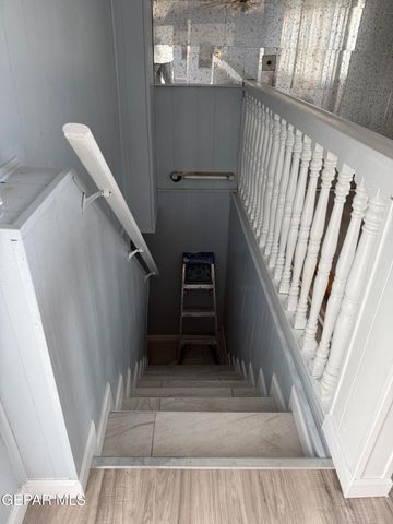 1213 N Boone Street, El Paso, TX 79903