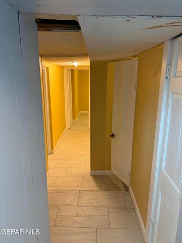 1213 N Boone Street, El Paso, TX 79903