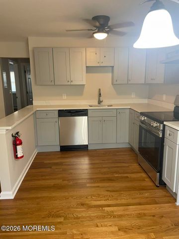 735 Greens Avenue 19A, Long Branch, NJ 07740