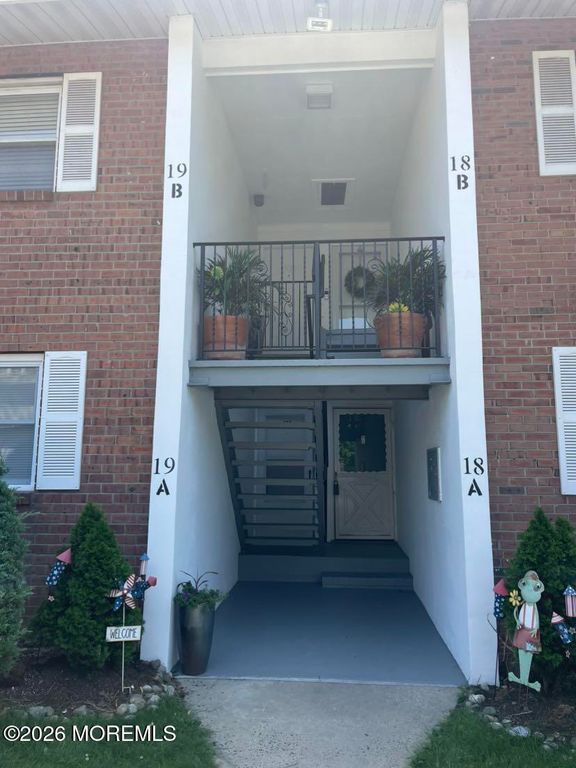 735 Greens Avenue 19A, Long Branch, NJ 07740
