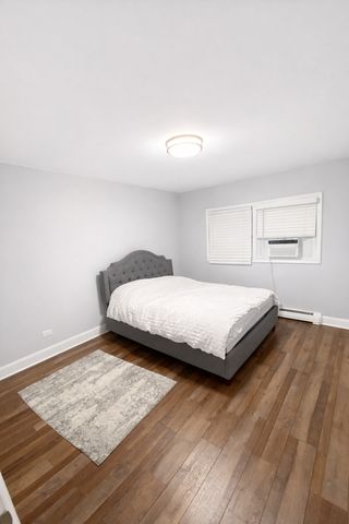 5749 Circle Drive, Oak Lawn, IL 60453