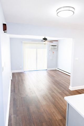 5749 Circle Drive, Oak Lawn, IL 60453