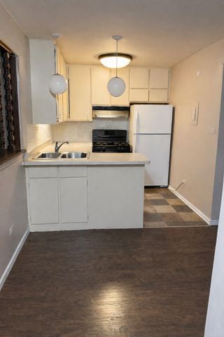 5749 Circle Drive, Oak Lawn, IL 60453