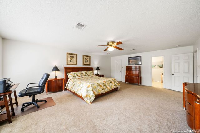1834 Enero Park, San Antonio, TX 78230