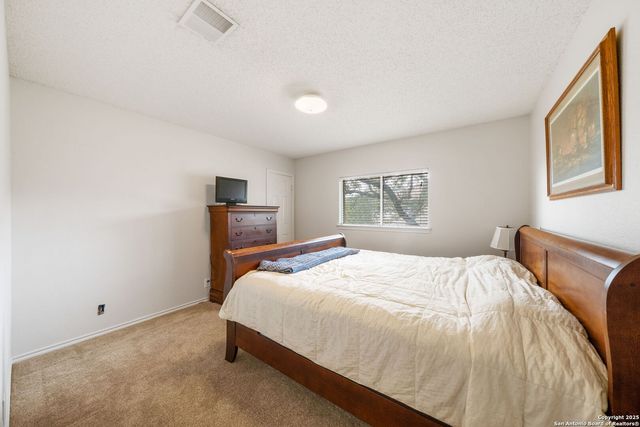 1834 Enero Park, San Antonio, TX 78230