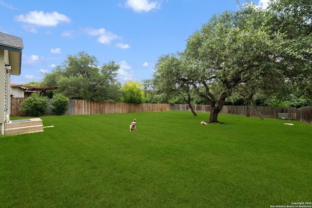 1834 Enero Park, San Antonio, TX 78230
