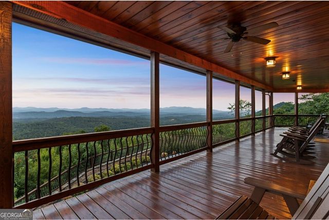 279 Rising Star Lane, Mineral Bluff, GA 30559