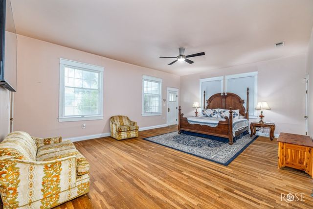 405 W St, Eldorado, TX 76936