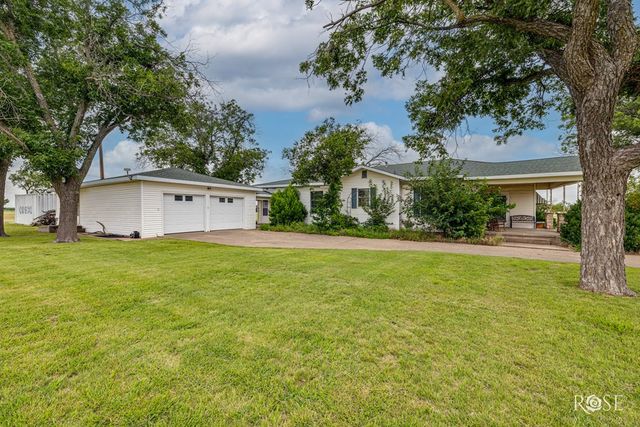 405 W St, Eldorado, TX 76936