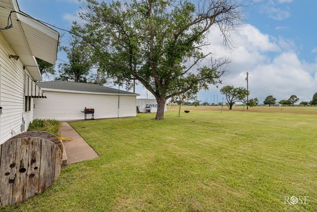 405 W St, Eldorado, TX 76936