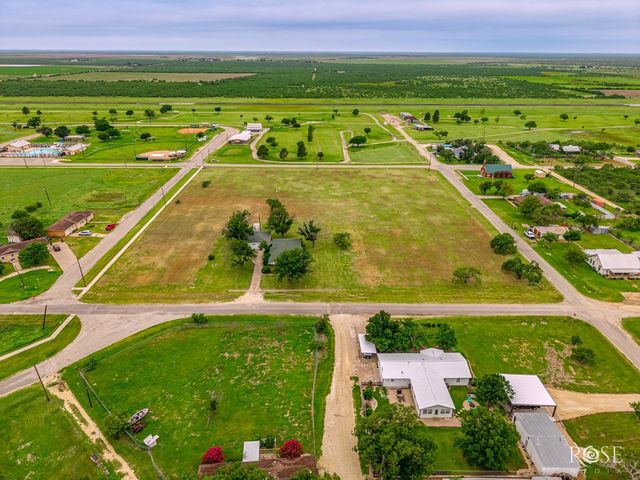 405 W St, Eldorado, TX 76936