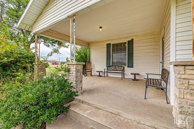 405 W St, Eldorado, TX 76936