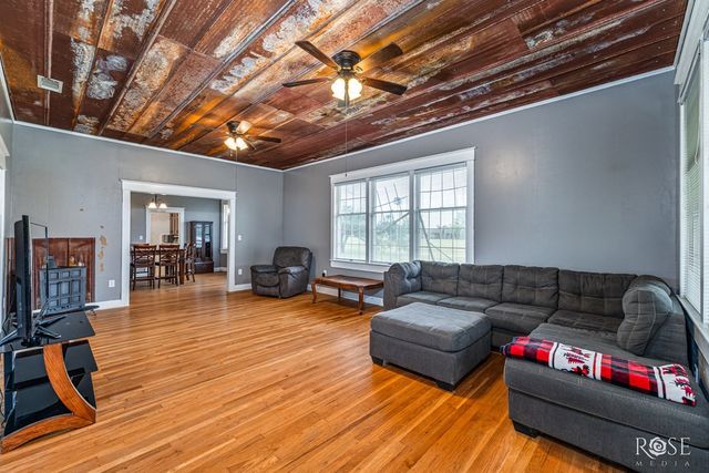 405 W St, Eldorado, TX 76936