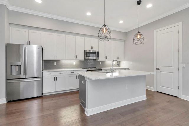 13022 SANCTUARY VILLAGE LANE, Tampa, FL 33624