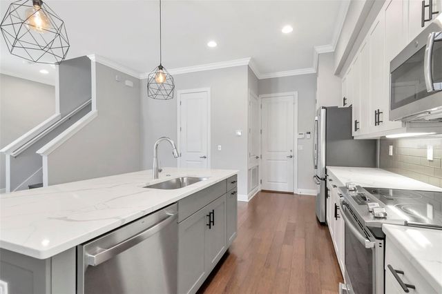 13022 SANCTUARY VILLAGE LANE, Tampa, FL 33624