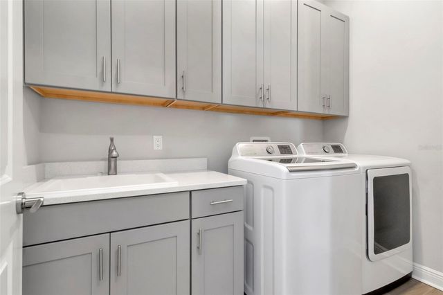 13022 SANCTUARY VILLAGE LANE, Tampa, FL 33624