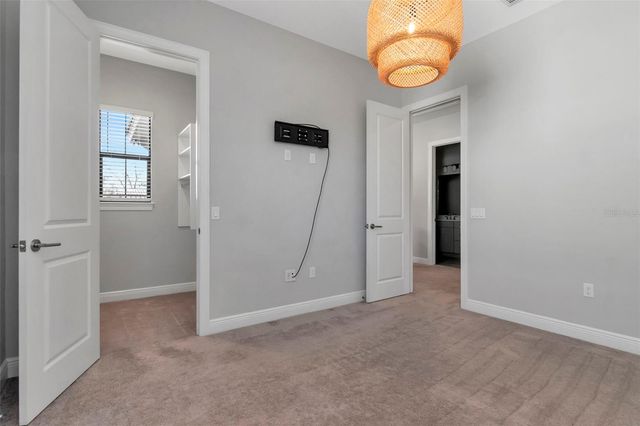 13022 SANCTUARY VILLAGE LANE, Tampa, FL 33624