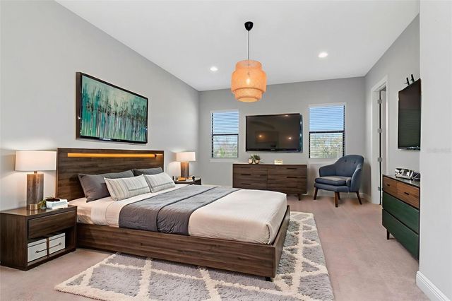 13022 SANCTUARY VILLAGE LANE, Tampa, FL 33624