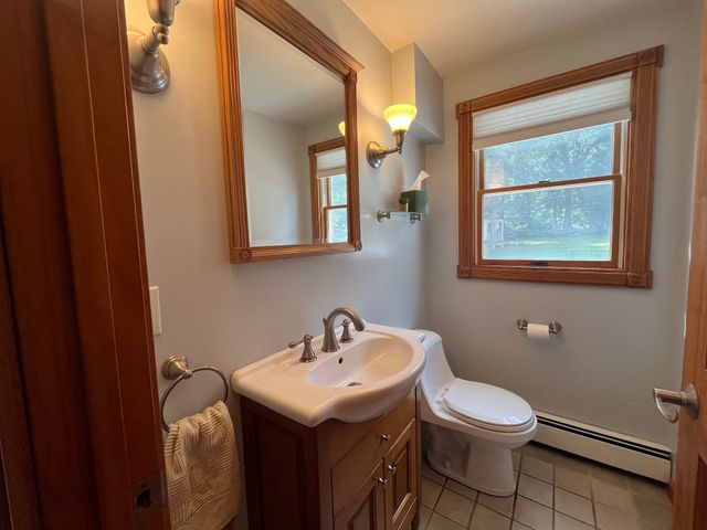 11 Phyllis Avenue, Burlington, MA 01803