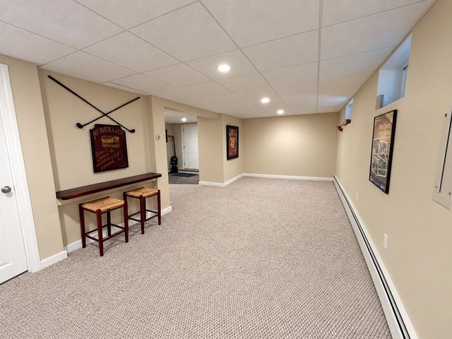 11 Phyllis Avenue, Burlington, MA 01803
