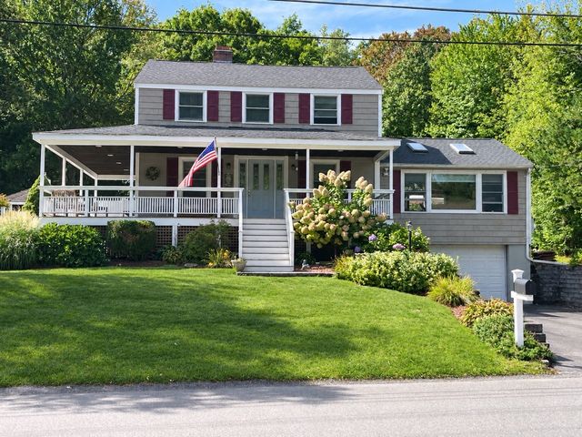 11 Phyllis Avenue, Burlington, MA 01803