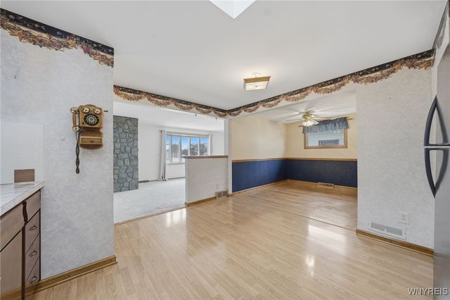 211 Sprucewood Drive, Cheektowaga, NY 14227