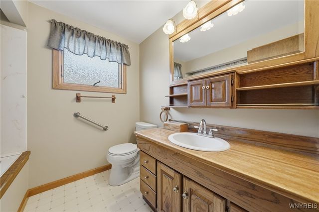 211 Sprucewood Drive, Cheektowaga, NY 14227