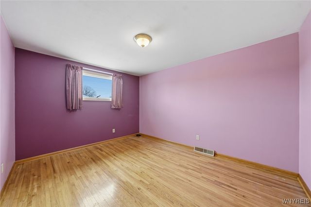 211 Sprucewood Drive, Cheektowaga, NY 14227