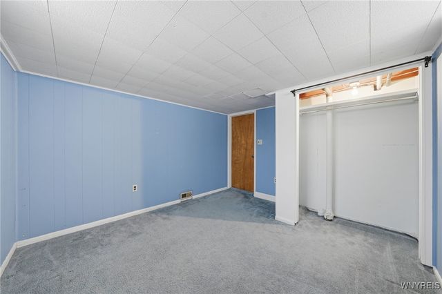 211 Sprucewood Drive, Cheektowaga, NY 14227