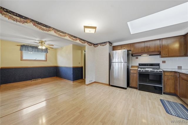 211 Sprucewood Drive, Cheektowaga, NY 14227