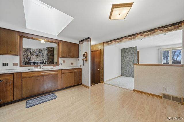 211 Sprucewood Drive, Cheektowaga, NY 14227