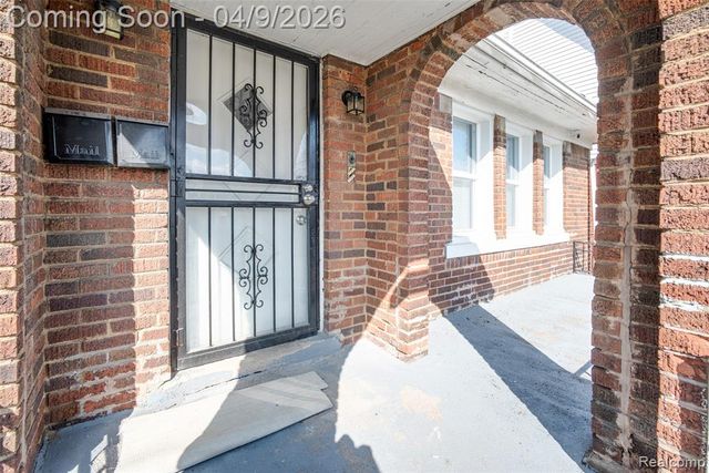 15739 Washburn Street, Detroit, MI 48238