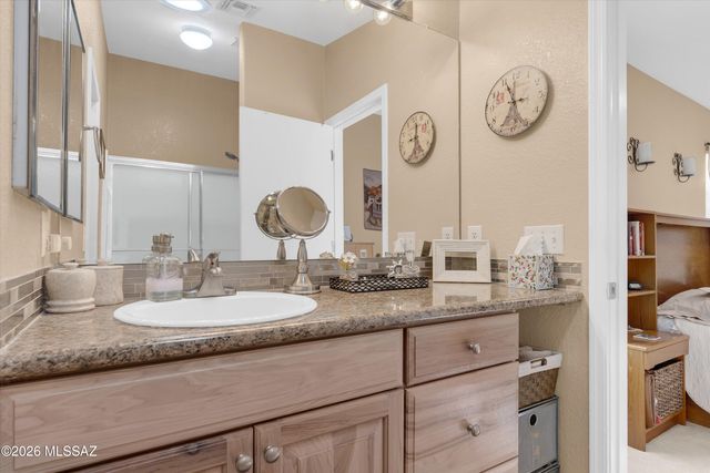 13231 N Classic Overlook Court, Oro Valley, AZ 85755