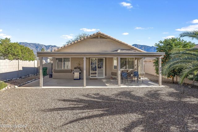 13231 N Classic Overlook Court, Oro Valley, AZ 85755