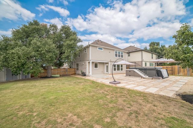 14300 McCoy LOOP 21, Austin, TX 78717