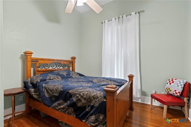 616 N Beal Street, Belton, TX 76513