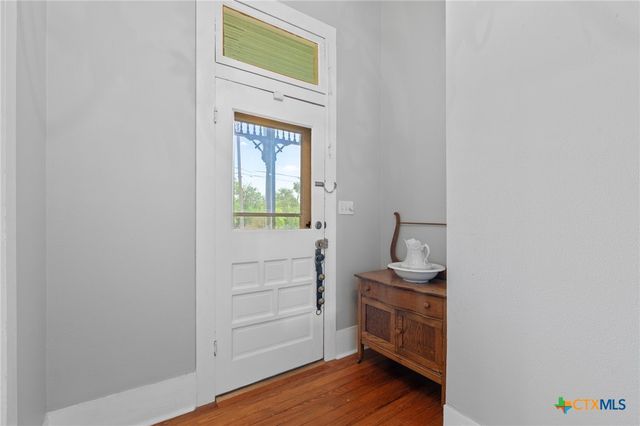 616 N Beal Street, Belton, TX 76513