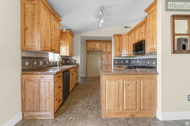 17500 N 4250 E, Moroni, UT 84646