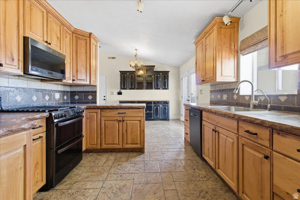 Image 23 of property listing at 17500 N 4250 E, Moroni, UT 84646
